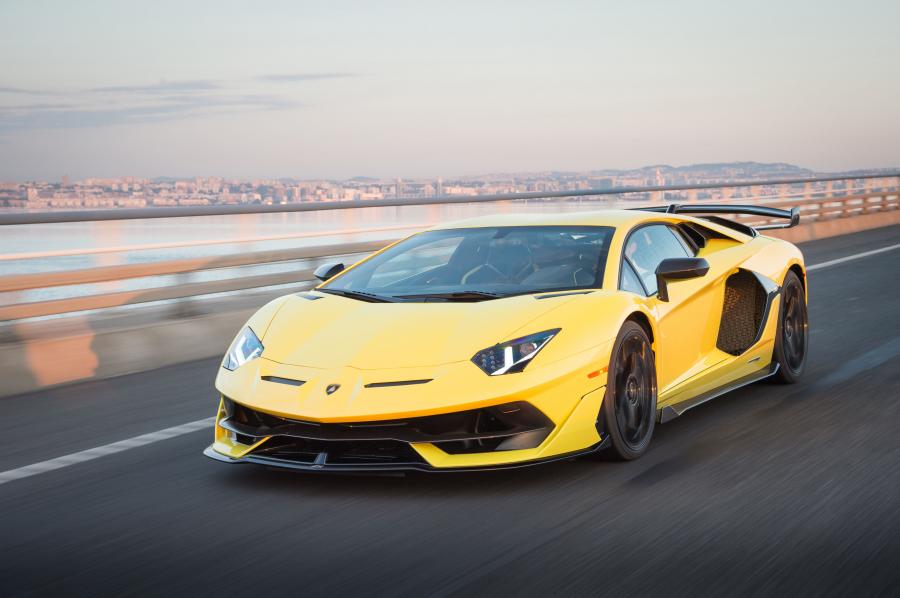  Lamborghini Aventador SVJ 2018 года  (NA) (фото 11 из 23)